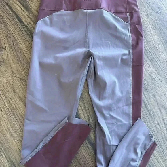 GYMSHARK Legacy Euphoria Leggings in Mauve / Red / Pink / Raw Hem-Size M - Picture 4 of 4